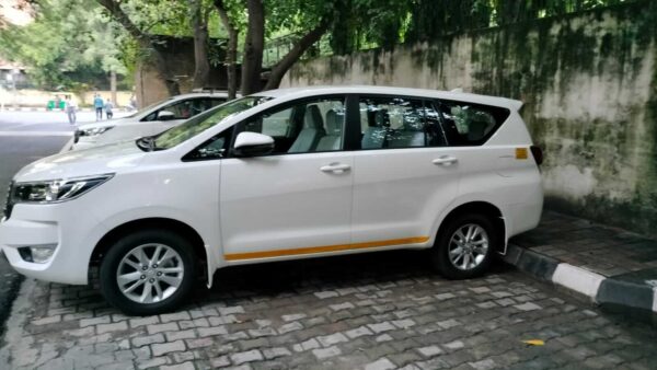 cab fare from delhi to chandigarh