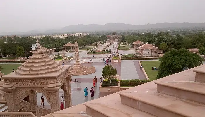 Explore Ajmer attractions with reliable Delhi to Ajmer taxi
